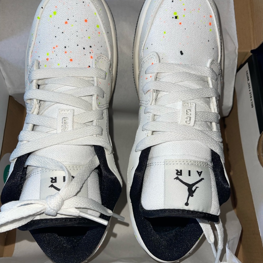 Jordan 1 Low “Paint Splatter” “Brushstroke”